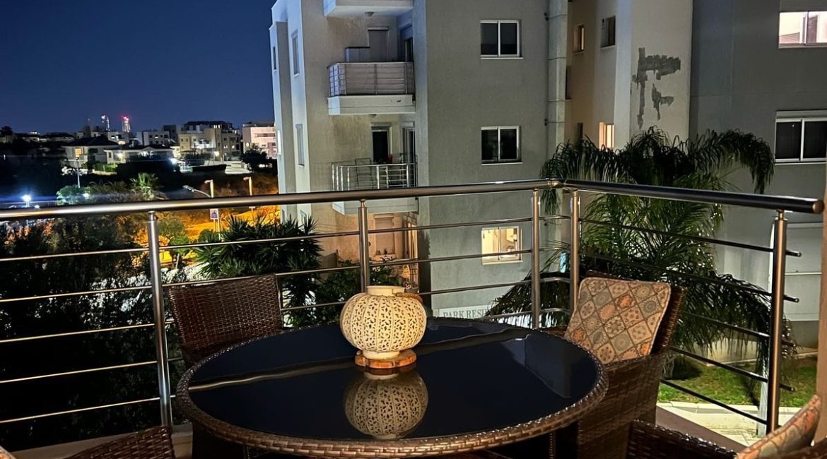Spacious 2-Bedroom Apartment for Rent | R0014
