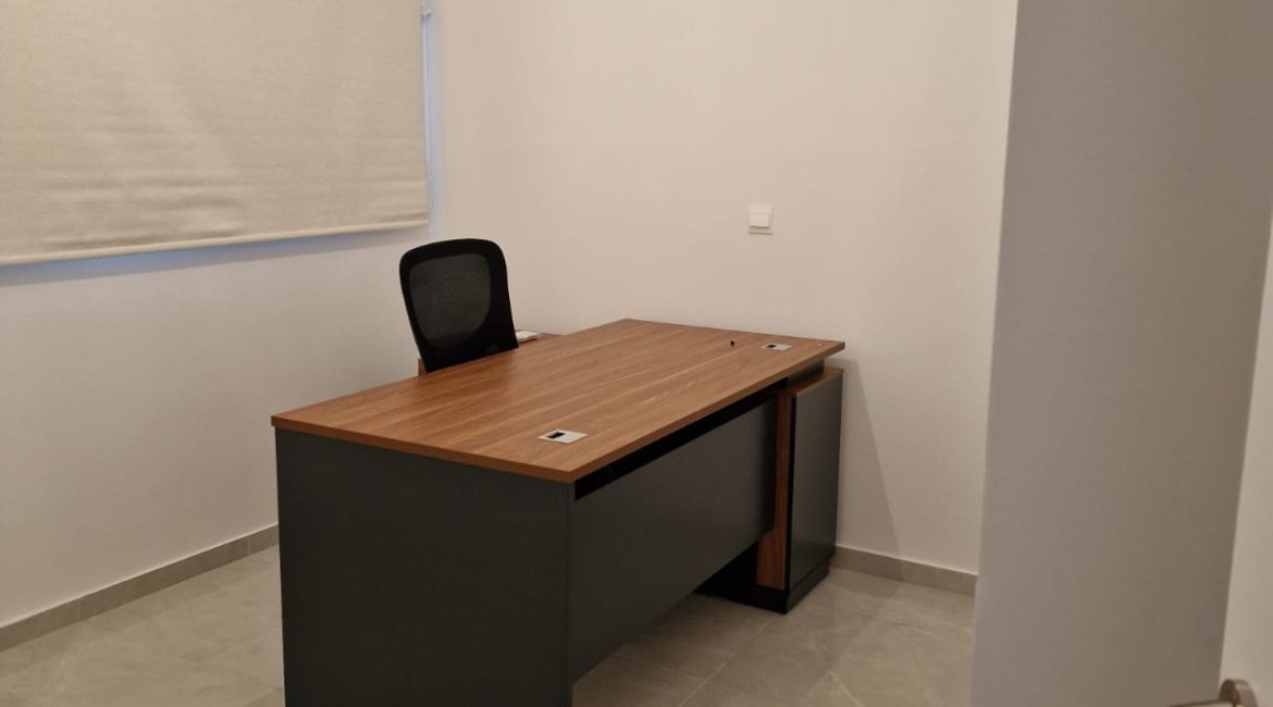 Spacious 2-Bedroom Apartment for Rent | R0014
