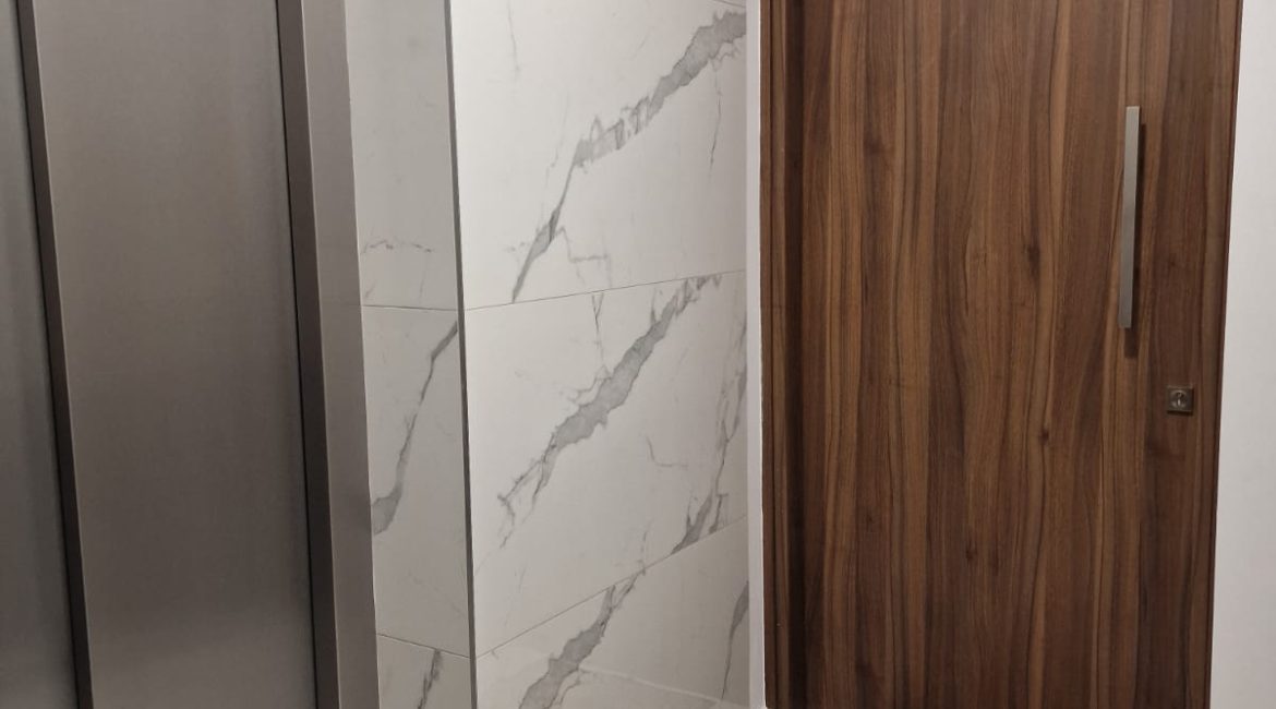 Spacious 2-Bedroom Apartment for Rent | R0014