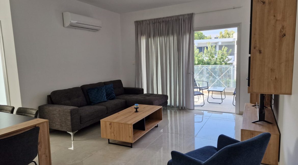 Spacious 2-Bedroom Apartment for Rent | R0014