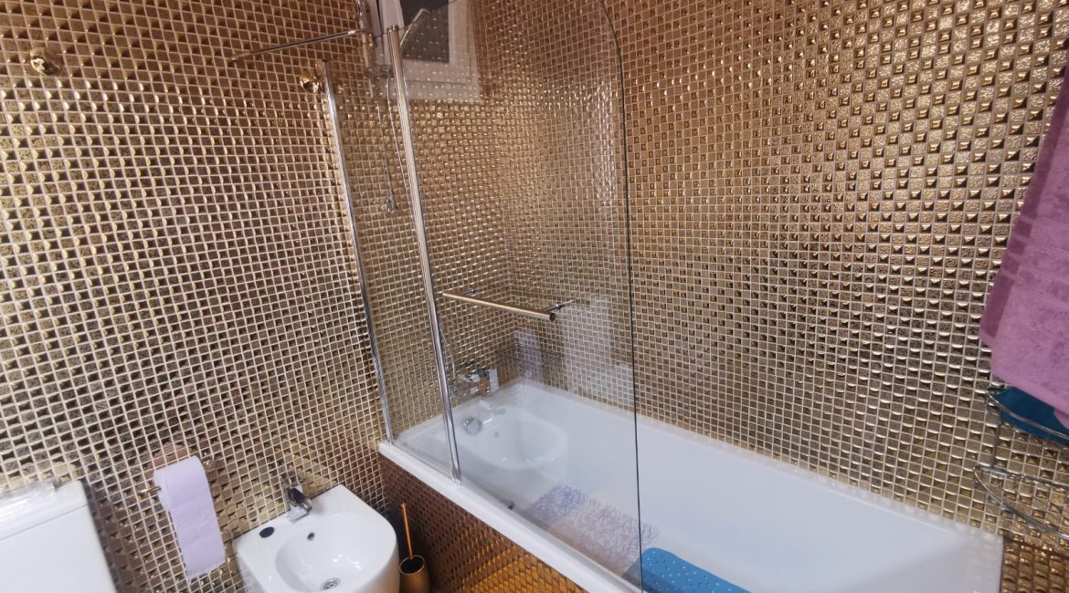 Seafront 2-Bedroom Apartment in Kanika | R0012