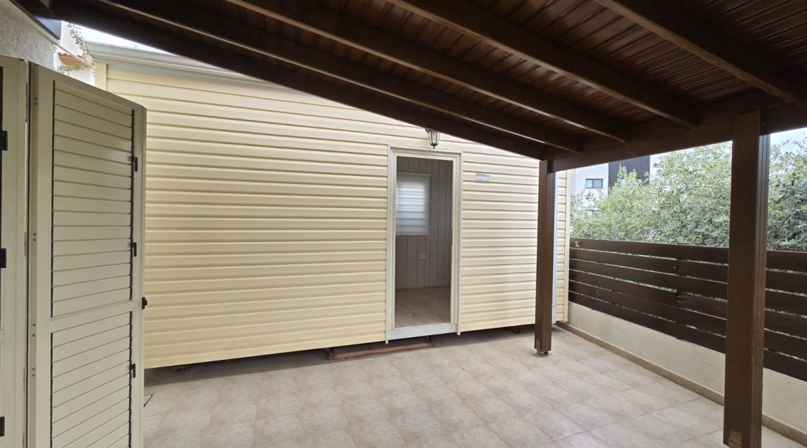 4-Bedroom House for Rent | R0015