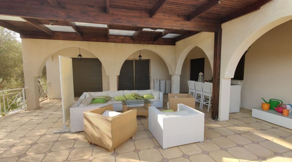 Sea View Villa for Sale – Agios Tychonas | S0006