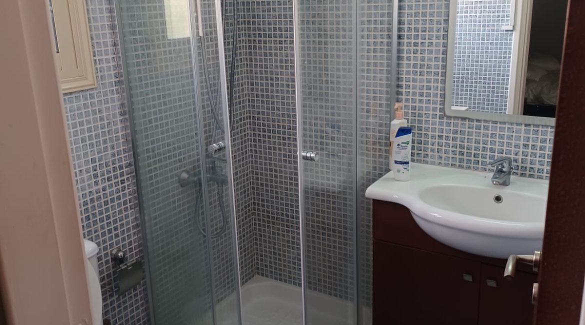 4-Bedroom House for Rent | R0015