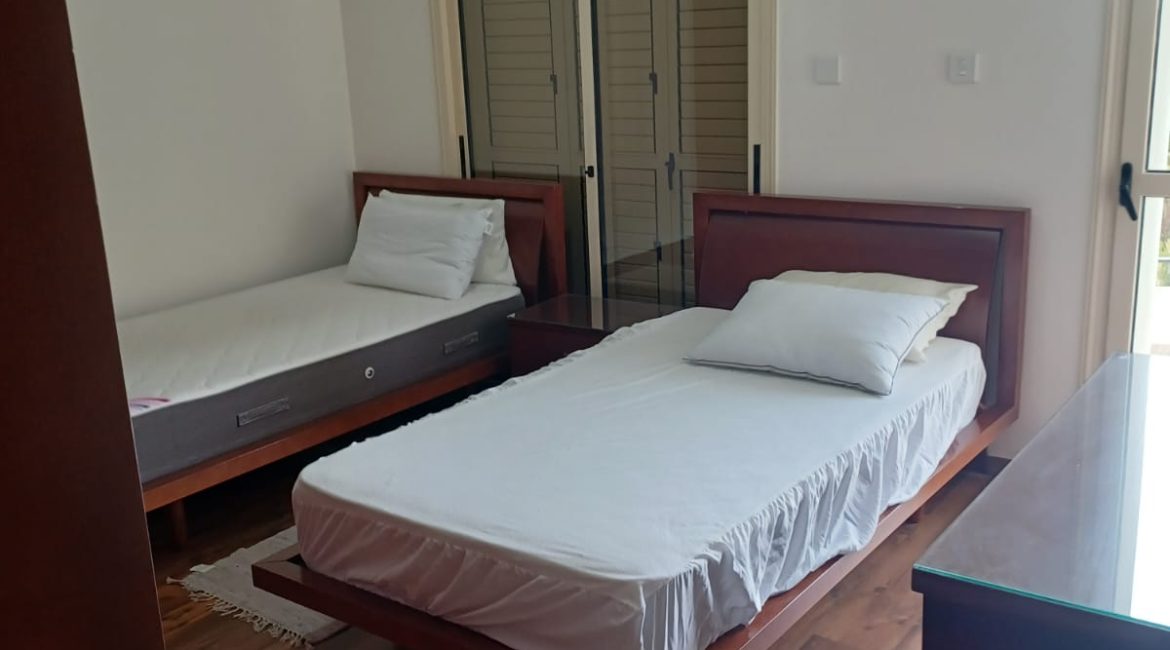 4-Bedroom House for Rent | R0015
