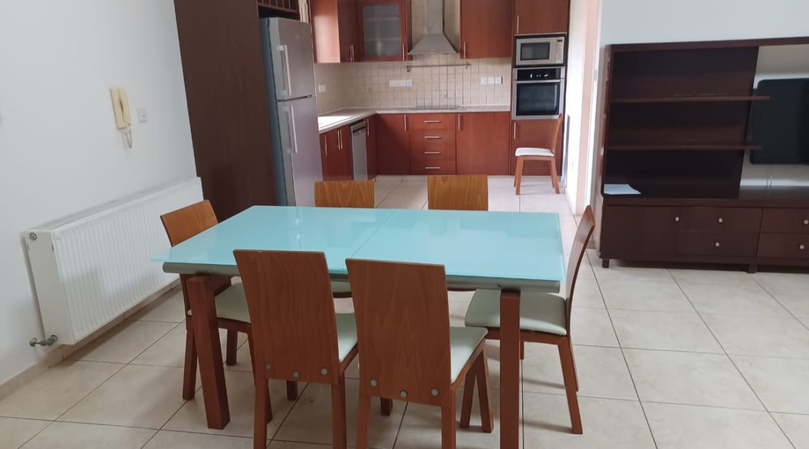 4-Bedroom House for Rent | R0015