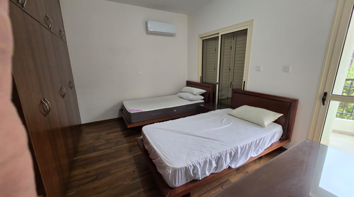 4-Bedroom House for Rent | R0015