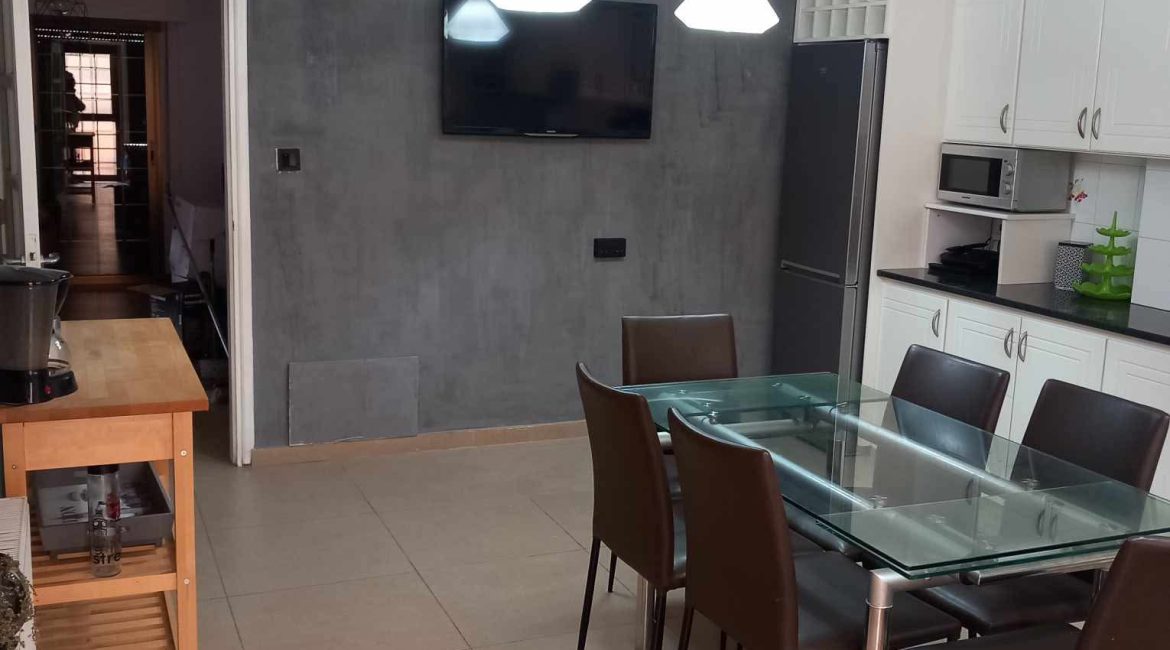 Cozy 3-Bedroom House with Terrace | R0006