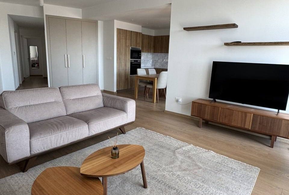 Modern 3-Bedroom Apartment for Rent – Katholiki | R0020