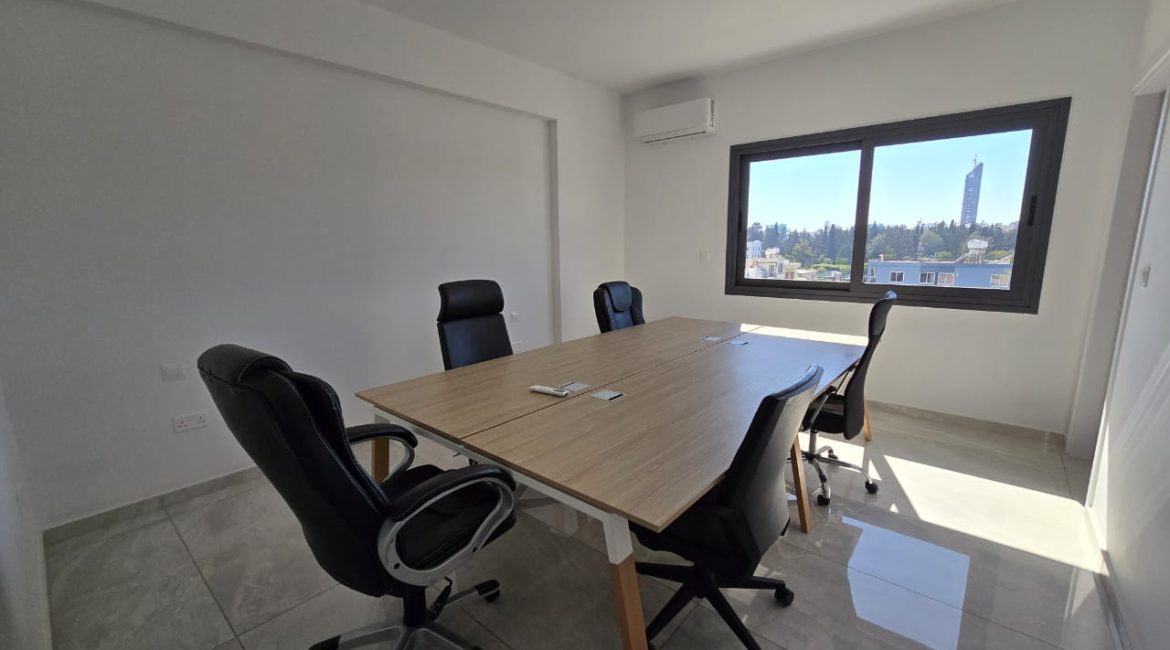 STUNNING OFFICE, Agios Nicolaos area | R0002