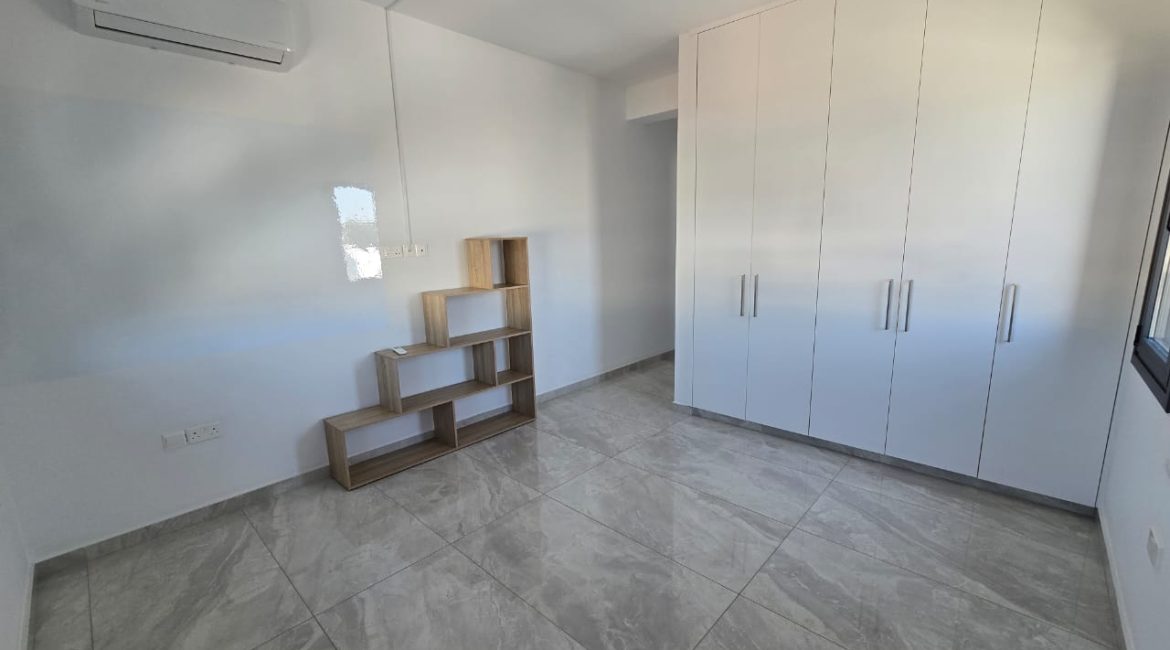 STUNNING OFFICE, Agios Nicolaos area | R0002