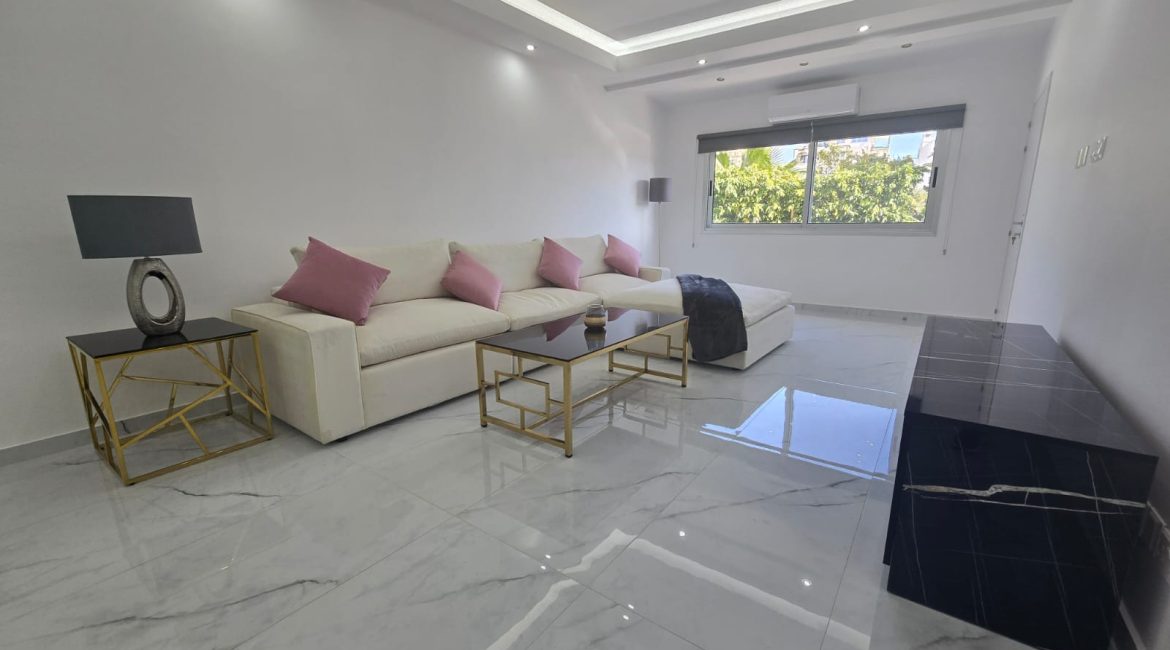 Agios Tychonas Seaside Residence for Rent