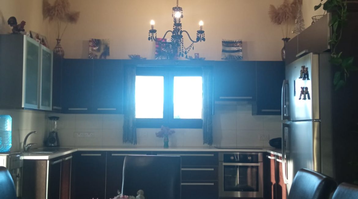 4 bedroom house and land for sale | S40001