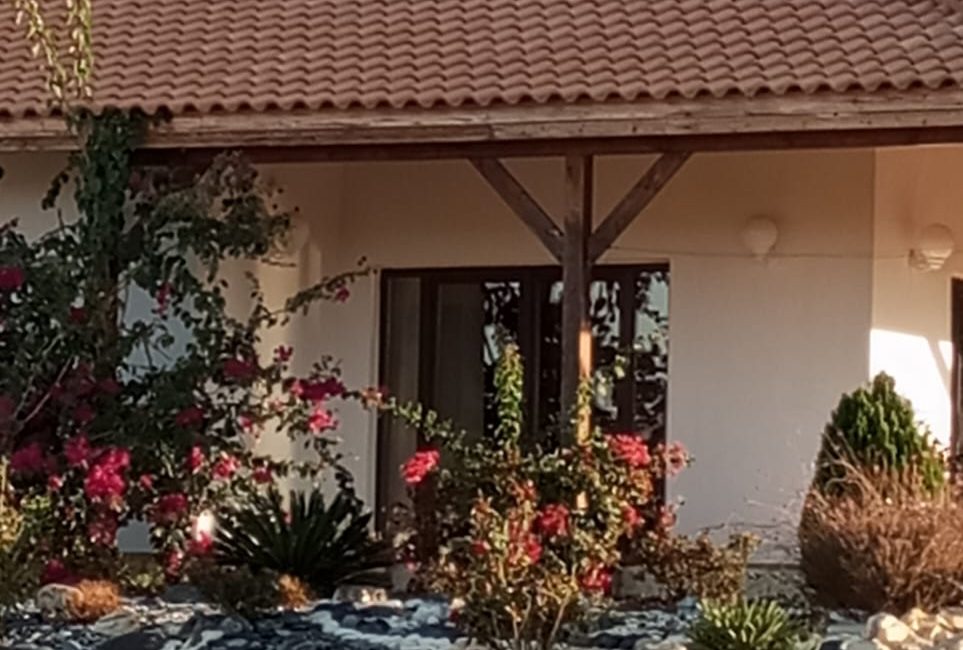 4 bedroom house and land for sale | S40001